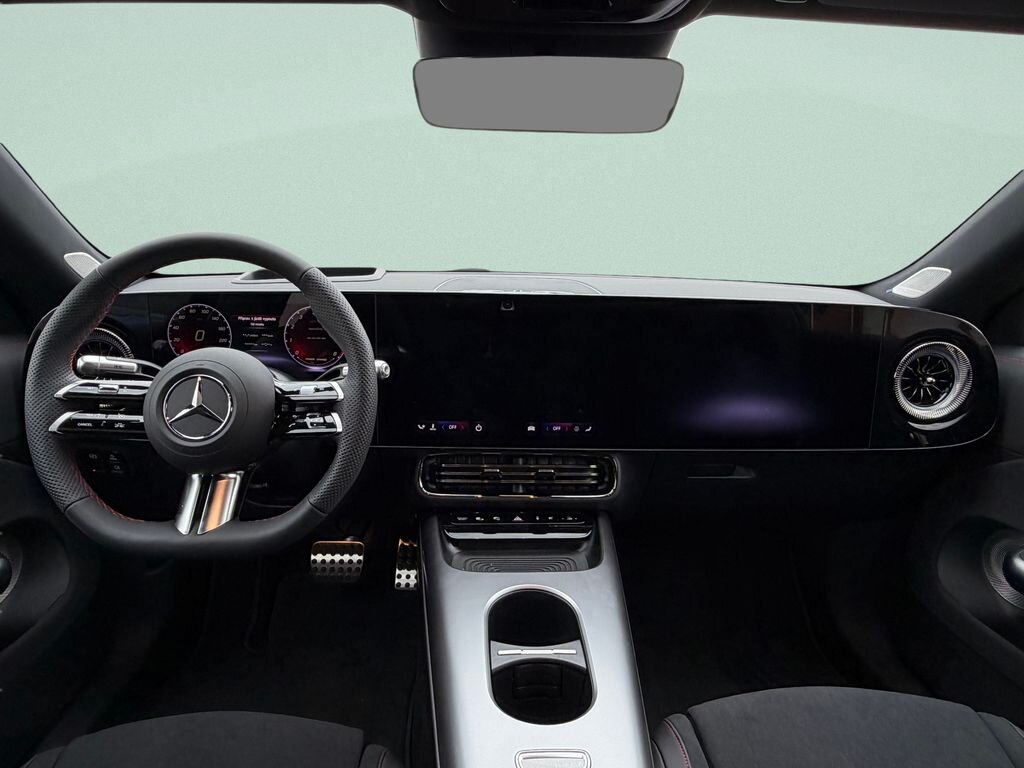 Mercedes-Benz CLA Sedan / Limuzína 2,0 l 140 kw