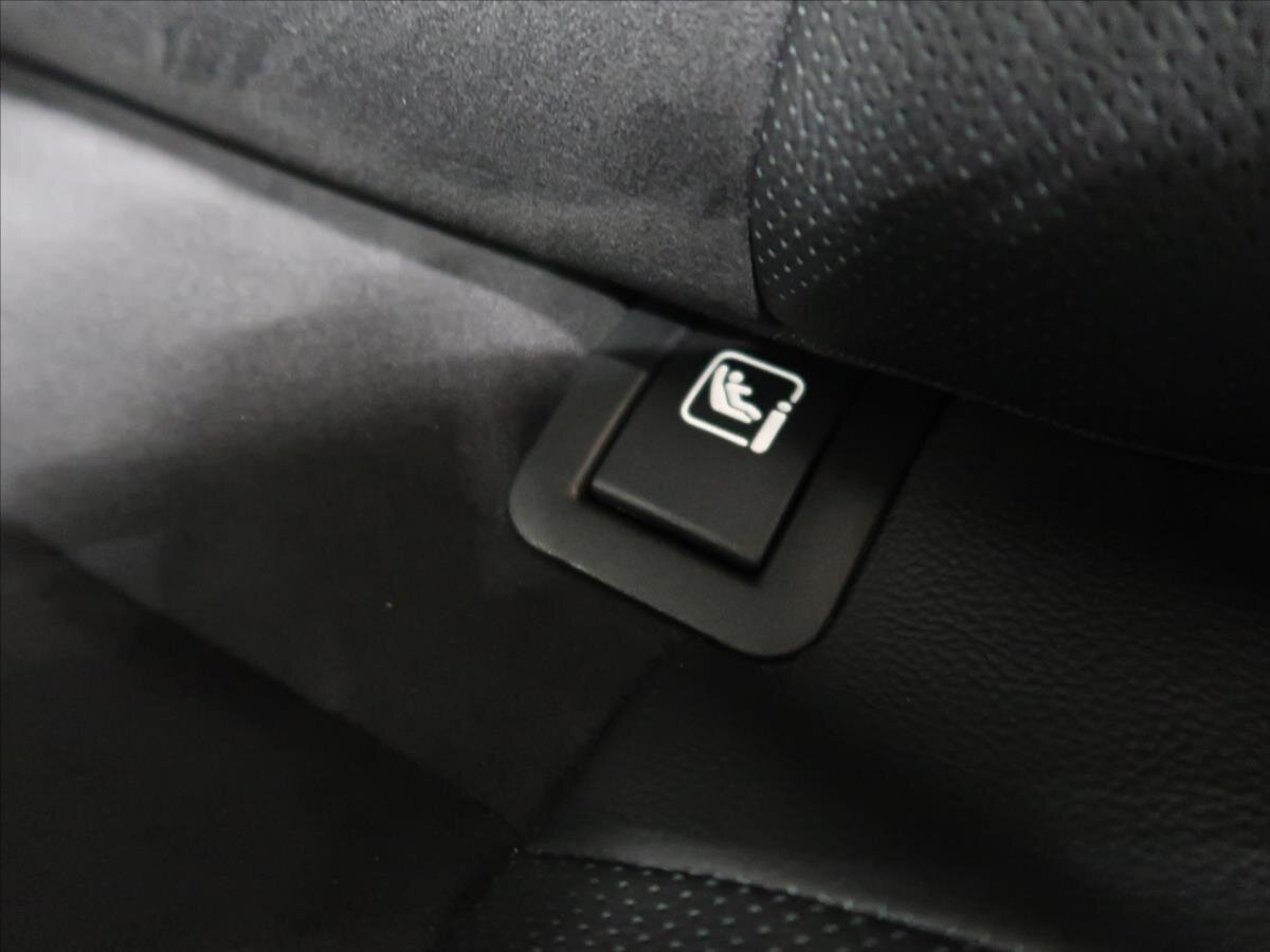 KIA ProCeed Kombi 1,6 l 150 kw