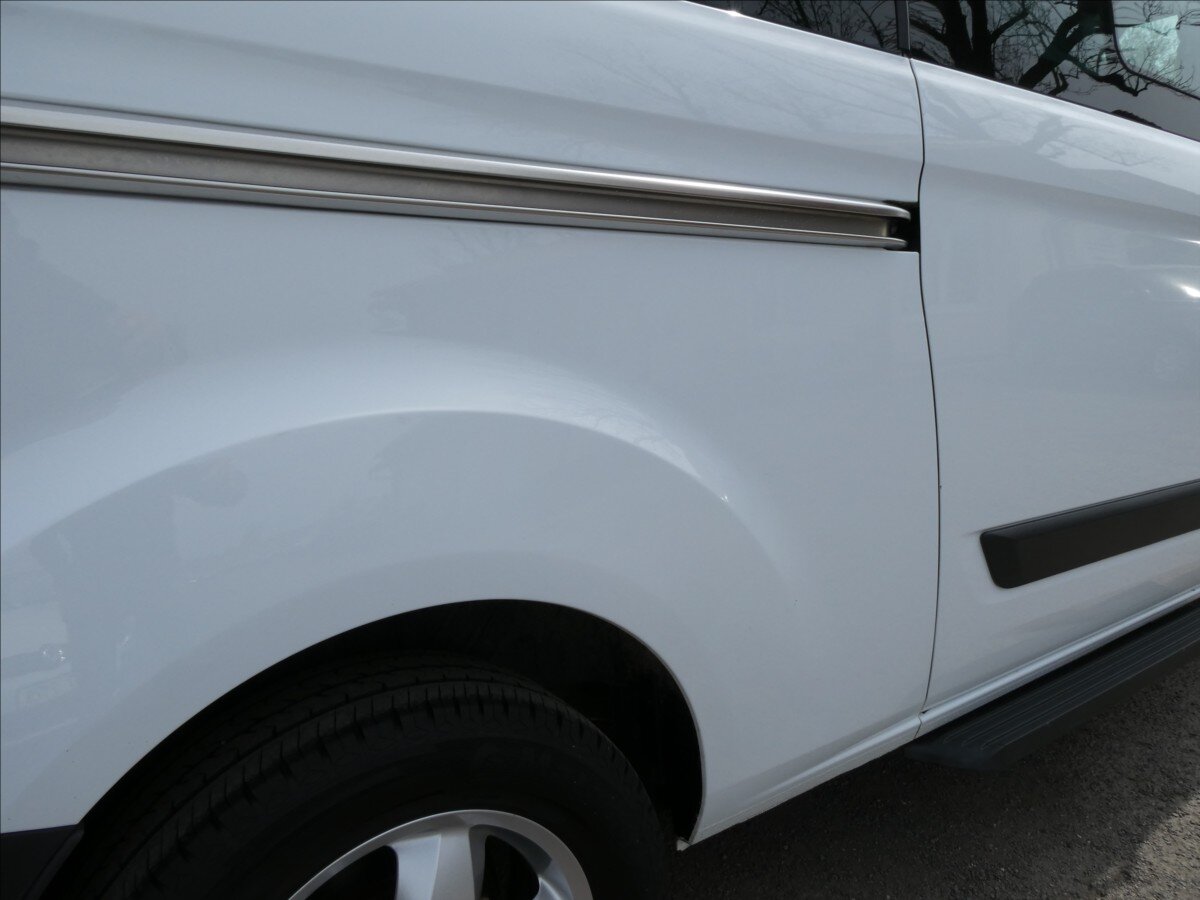 Ford Tourneo Custom Ostatní 2,0 l 96 kw