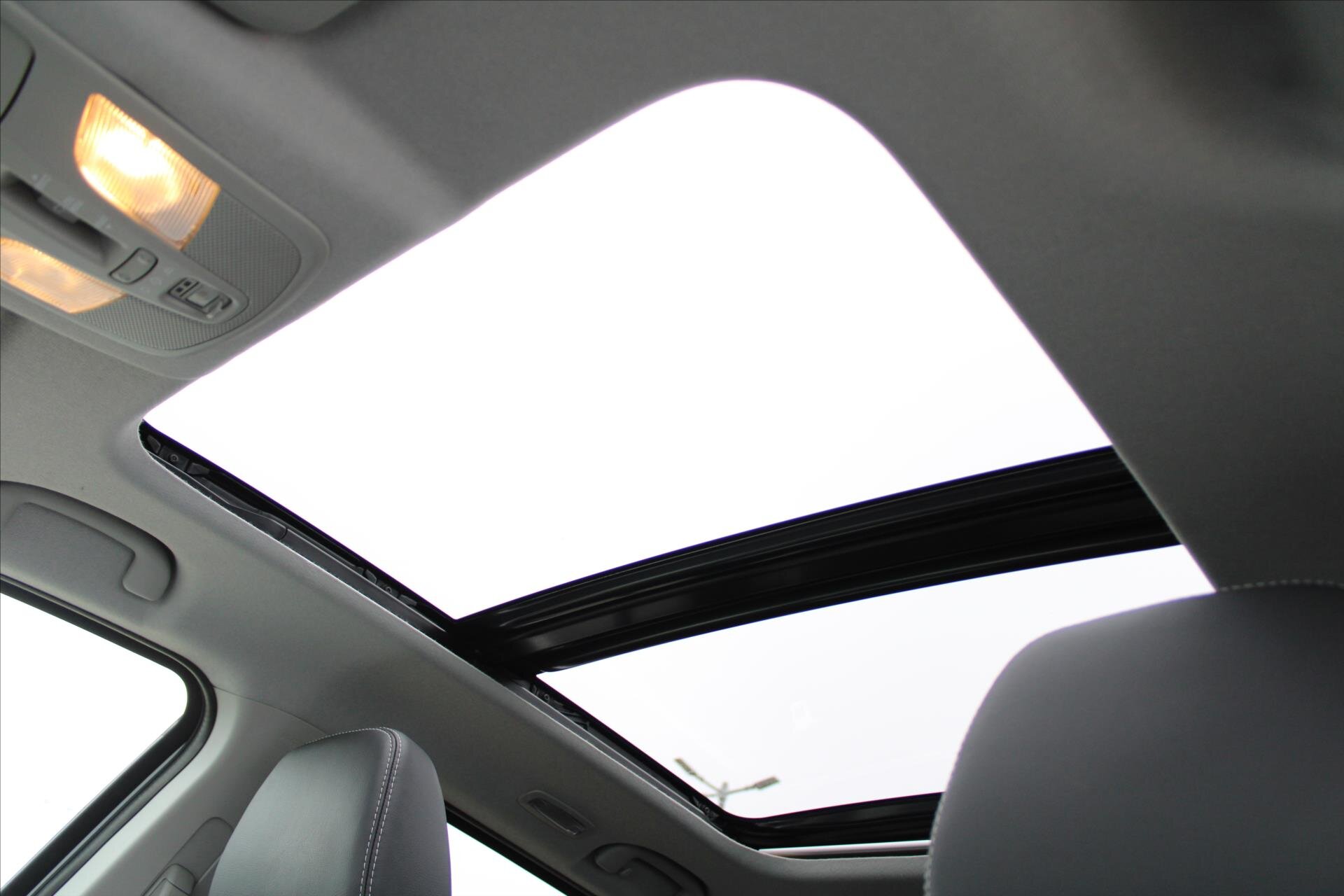 Suzuki SX4 S-Cross SUV / Terénní 1,4 l 95 kw