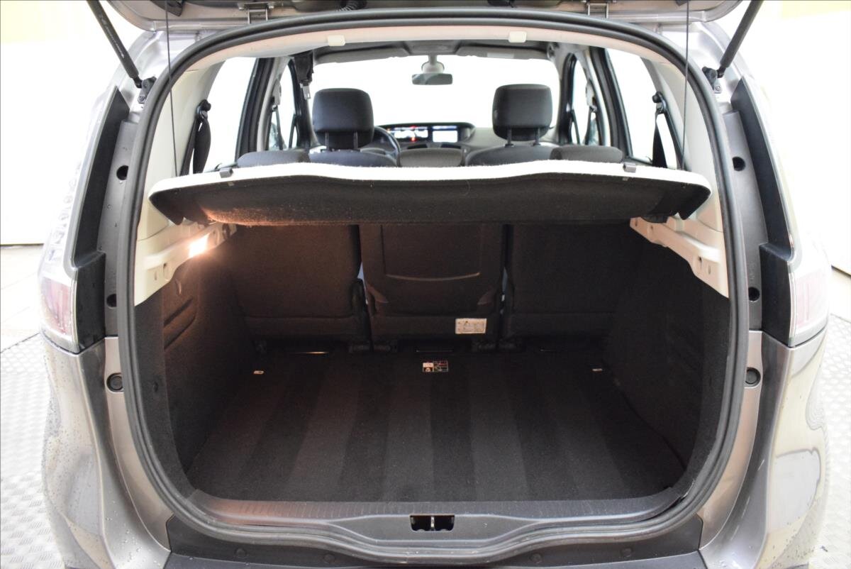 Renault Scénic MPV 1,5 l 81 kw