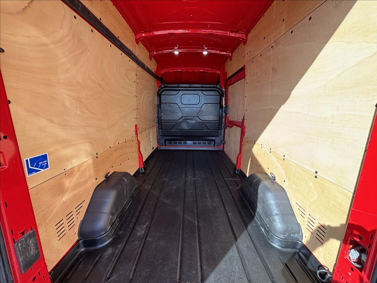 Ford Transit Skříň 2,0 l 96 kw