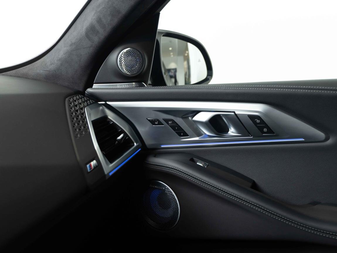 BMW XM SUV / Terénní 3,0 l 350 kw