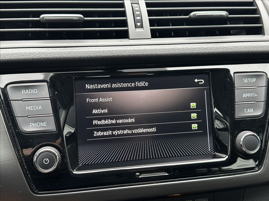 Škoda Fabia Hatchback 999,0 81 kw