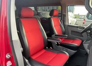 Volkswagen Transporter 9
