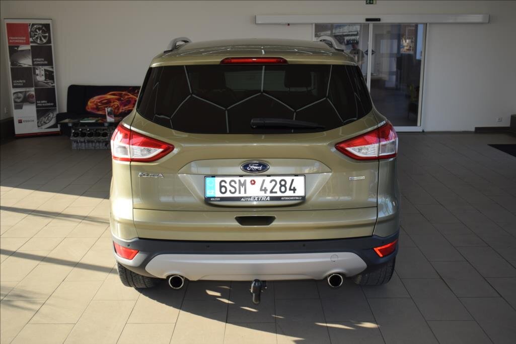 Ford Kuga SUV 1,5 l 110 kw