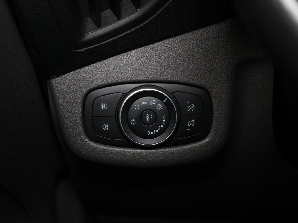 Ford Tourneo Connect MPV 1,5 l 88 kw