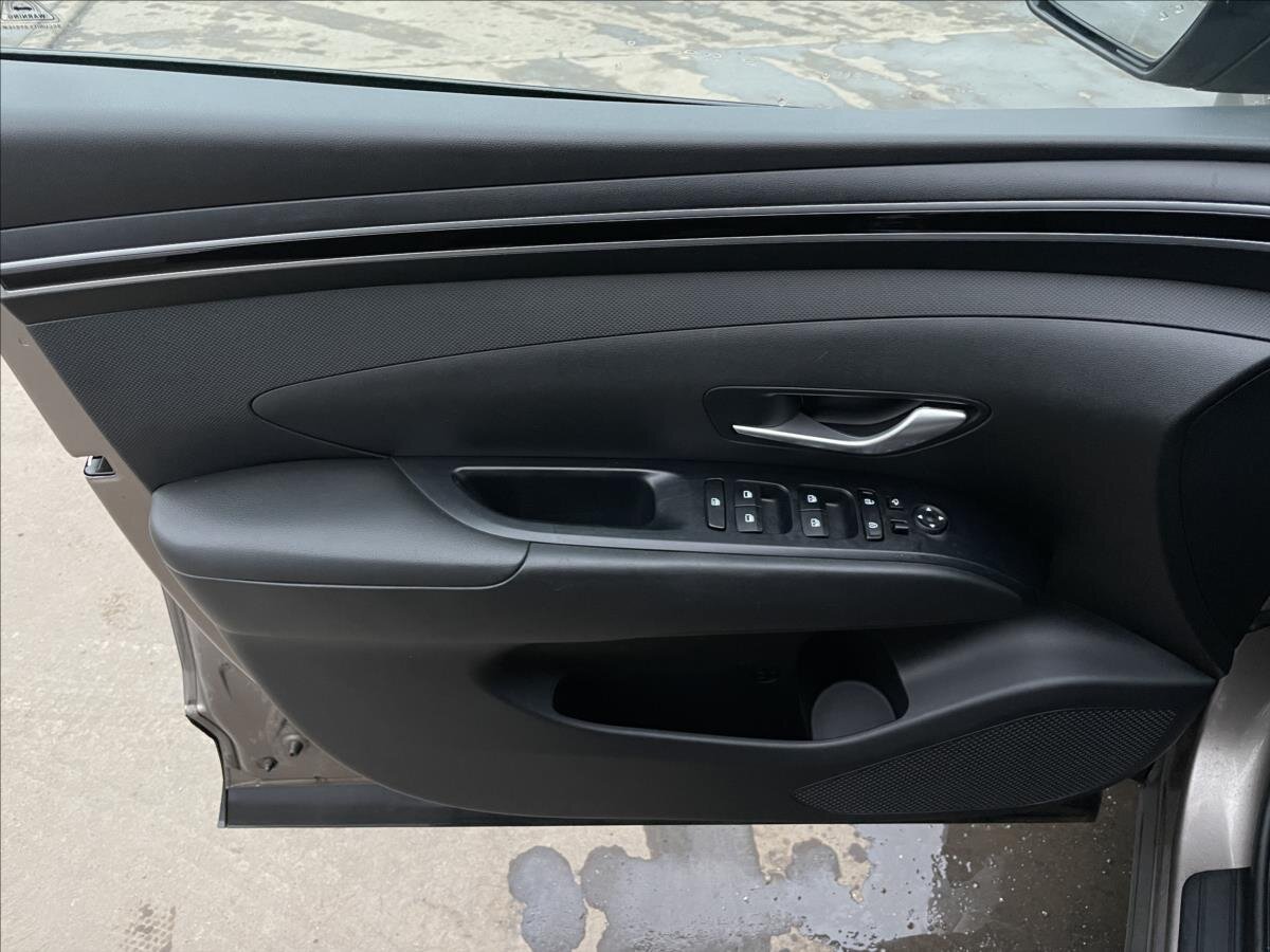 Hyundai Tucson SUV 1,6 l 110 kw