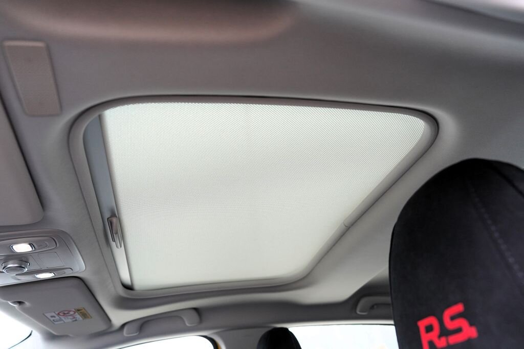 Renault Mégane Hatchback 1,8 l 221 kw