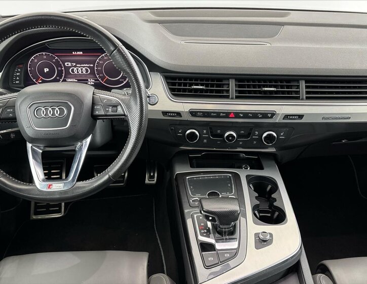 Audi Q7 SUV / Terénní 3,0 l 200 kw