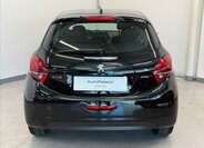 Peugeot 208 Hatchback 1,2 l 81 kw