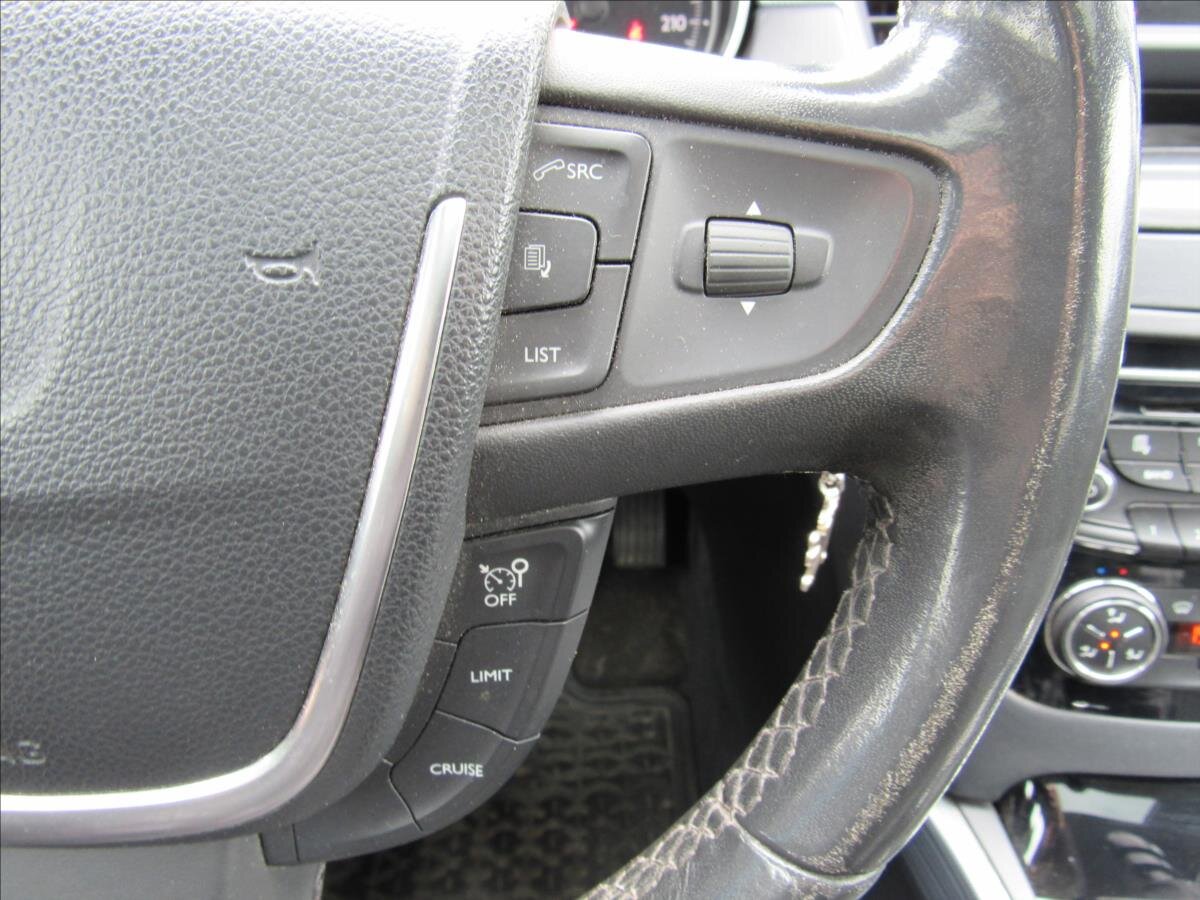 Peugeot 508 Kombi 2,0 l 103 kw