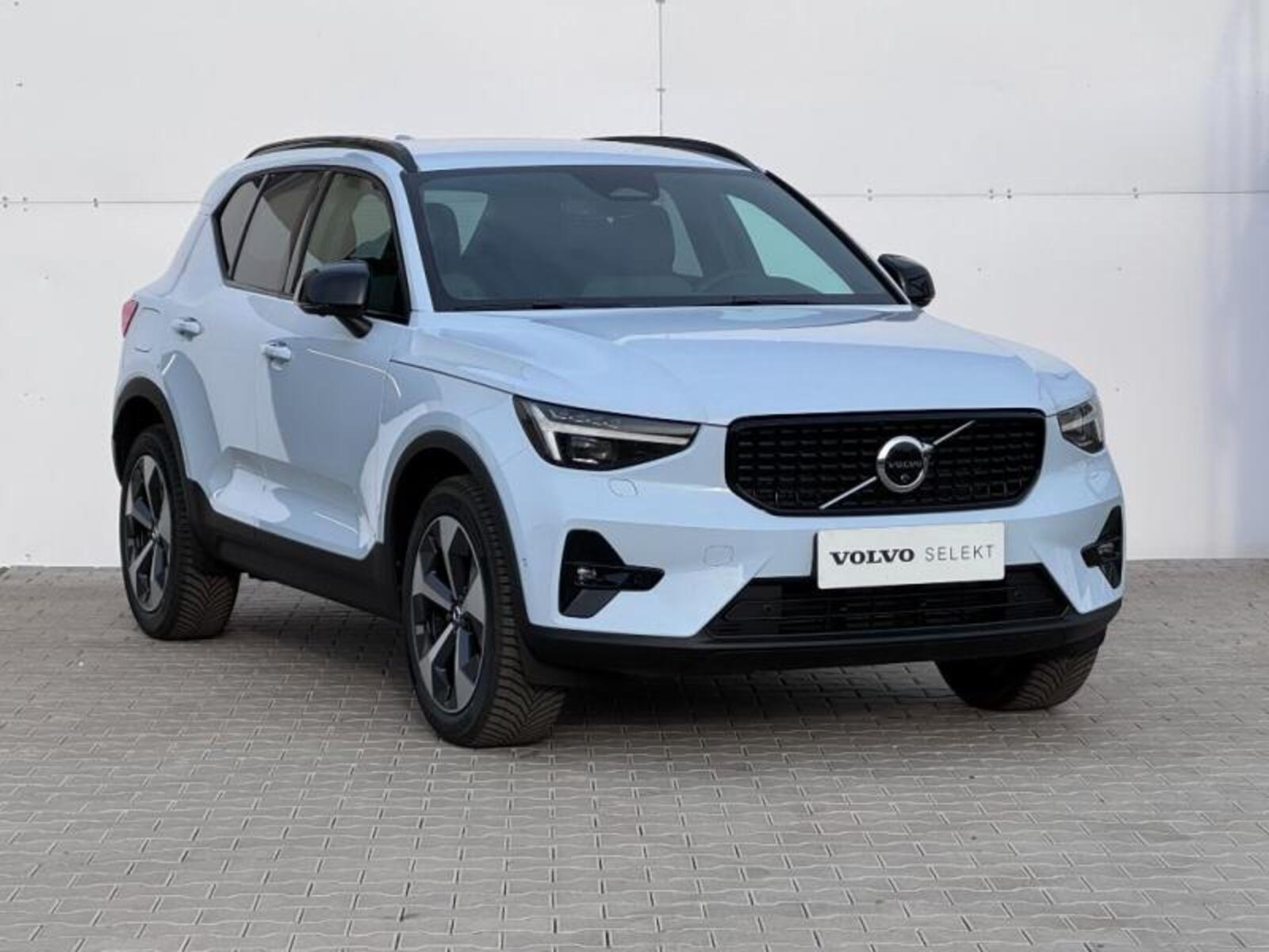 Volvo XC40 9