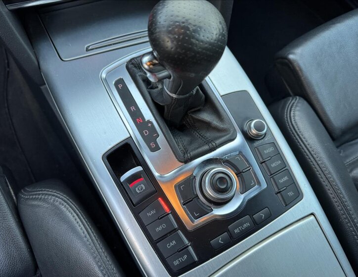 Audi A6 Kombi 3,0 l 176 kw