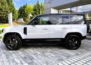 Land Rover Defender 2