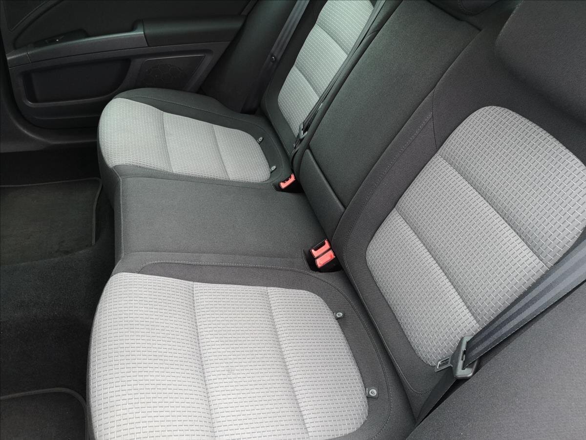 Škoda Superb Sedan / Limuzína 2,0 l 147 kw