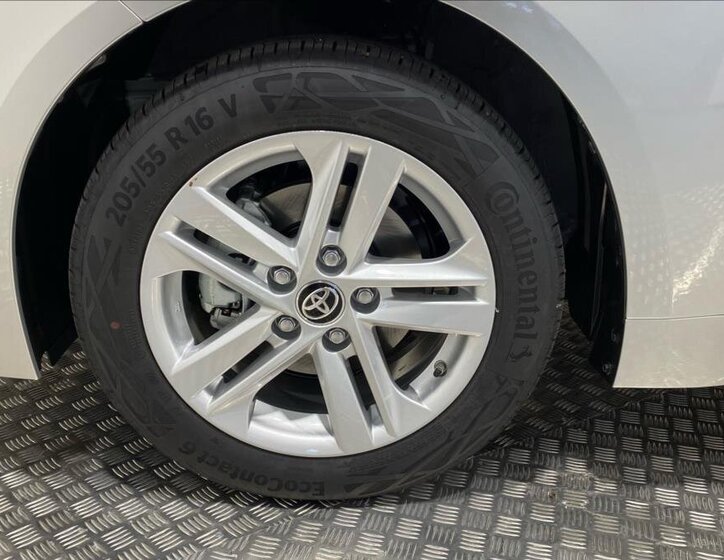 Toyota Corolla Hatchback 1,2 l 85 kw