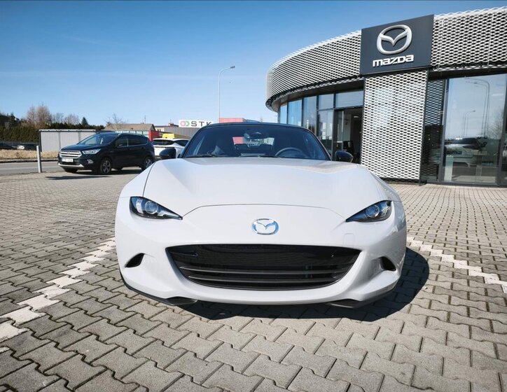 Mazda MX-5 Kabriolet 1,5 l 0