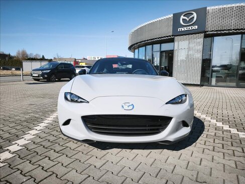 Mazda MX-5 Kabriolet 1,5 l 0