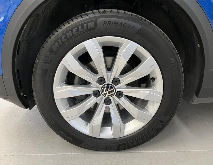 Volkswagen T-Roc SUV 1,5 l 110 kw