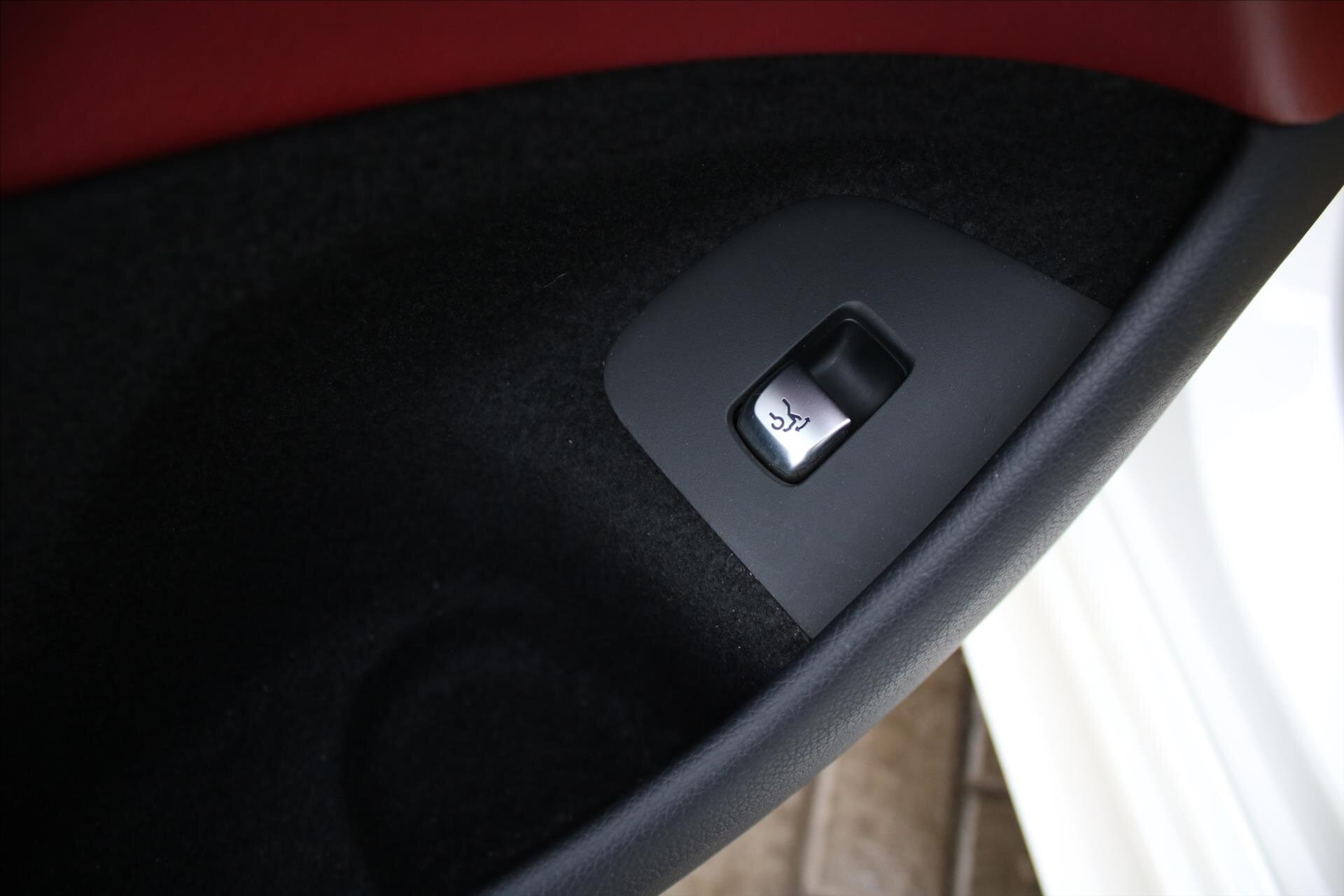 Mercedes-Benz CLS Sedan 3,0 l 270 kw