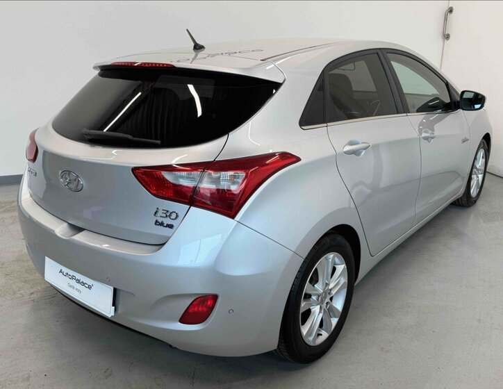 Hyundai i30 Hatchback 1,6 l 99 kw