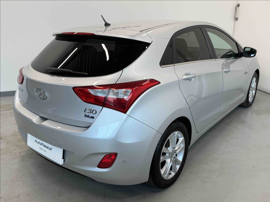 Hyundai i30 Hatchback 1,6 l 99 kw