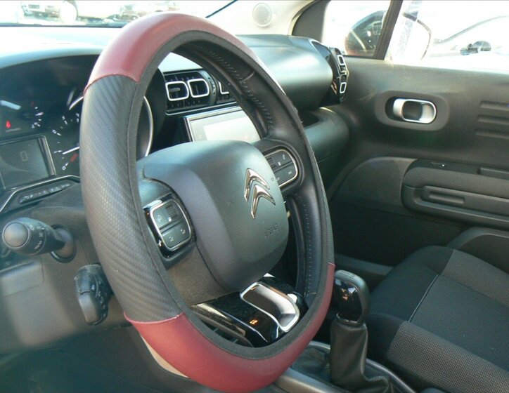 Citroën C3 Aircross SUV / Terénní 1,2 l 61 kw