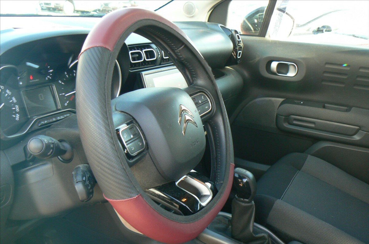 Citroën C3 Aircross SUV / Terénní 1,2 l 61 kw