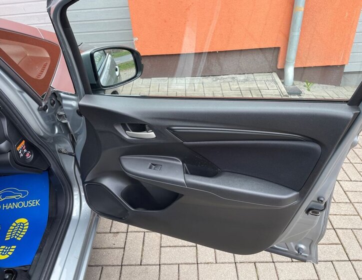 Honda Jazz Hatchback 1,3 l 75 kw