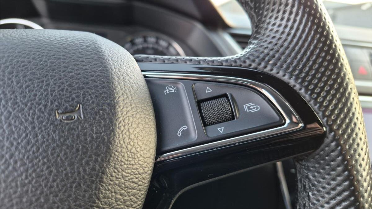 Škoda Superb Kombi 2,0 l 110 kw