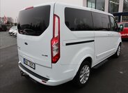 Ford Tourneo Custom MPV 2,0 l 96 kw