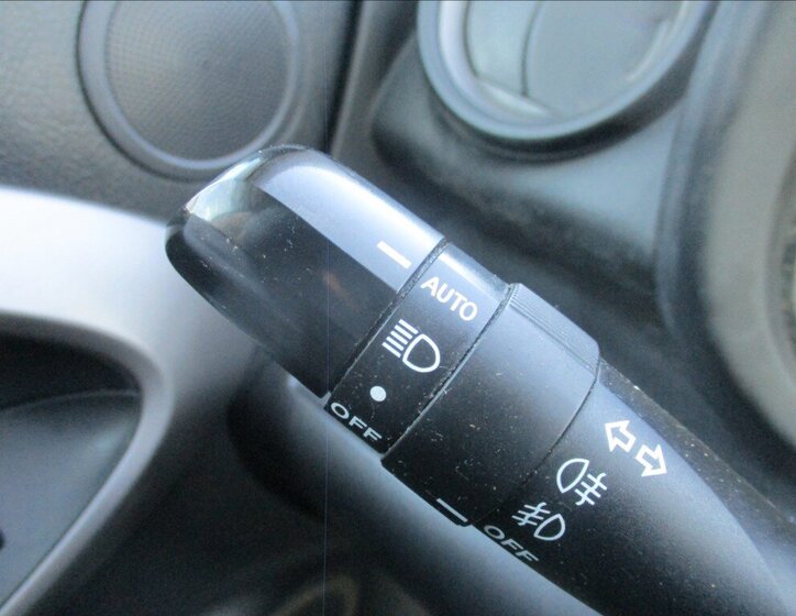 Toyota RAV4 SUV / Terénní 2,2 l 100 kw