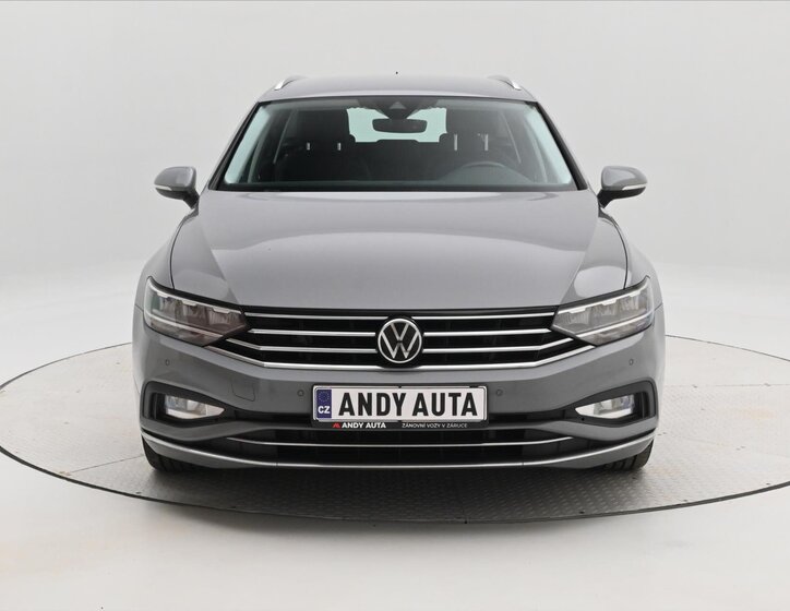 Volkswagen Passat Kombi 2,0 l 110 kw
