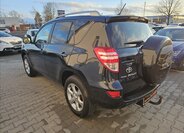 Toyota RAV4 Kombi 2,2 l 110 kw