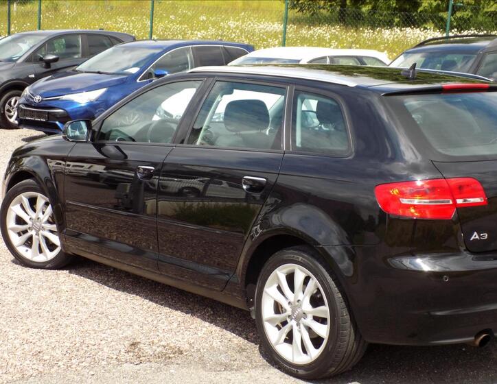 Audi A3 8