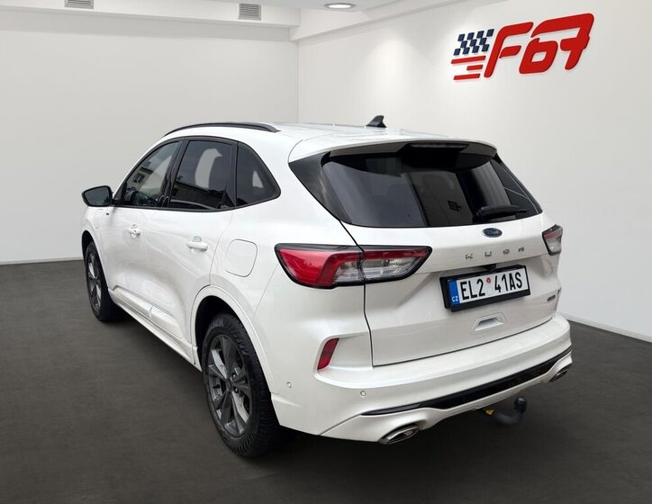 Ford Kuga SUV / Terénní 2,5 l 140 kw