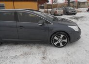 Toyota Avensis Kombi 1,8 l 108 kw