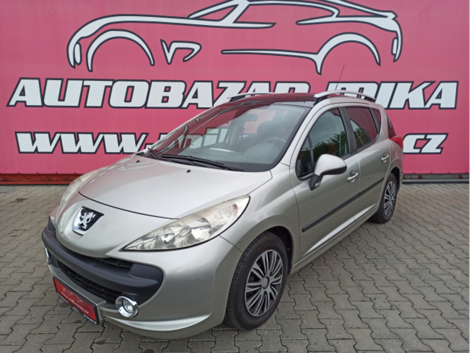 Peugeot 207 1