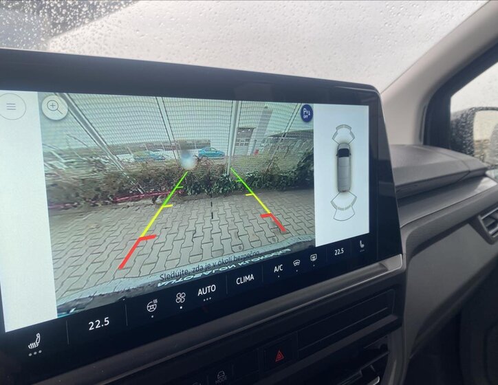 Volkswagen Caravelle Kombi 2,0 l 125 kw