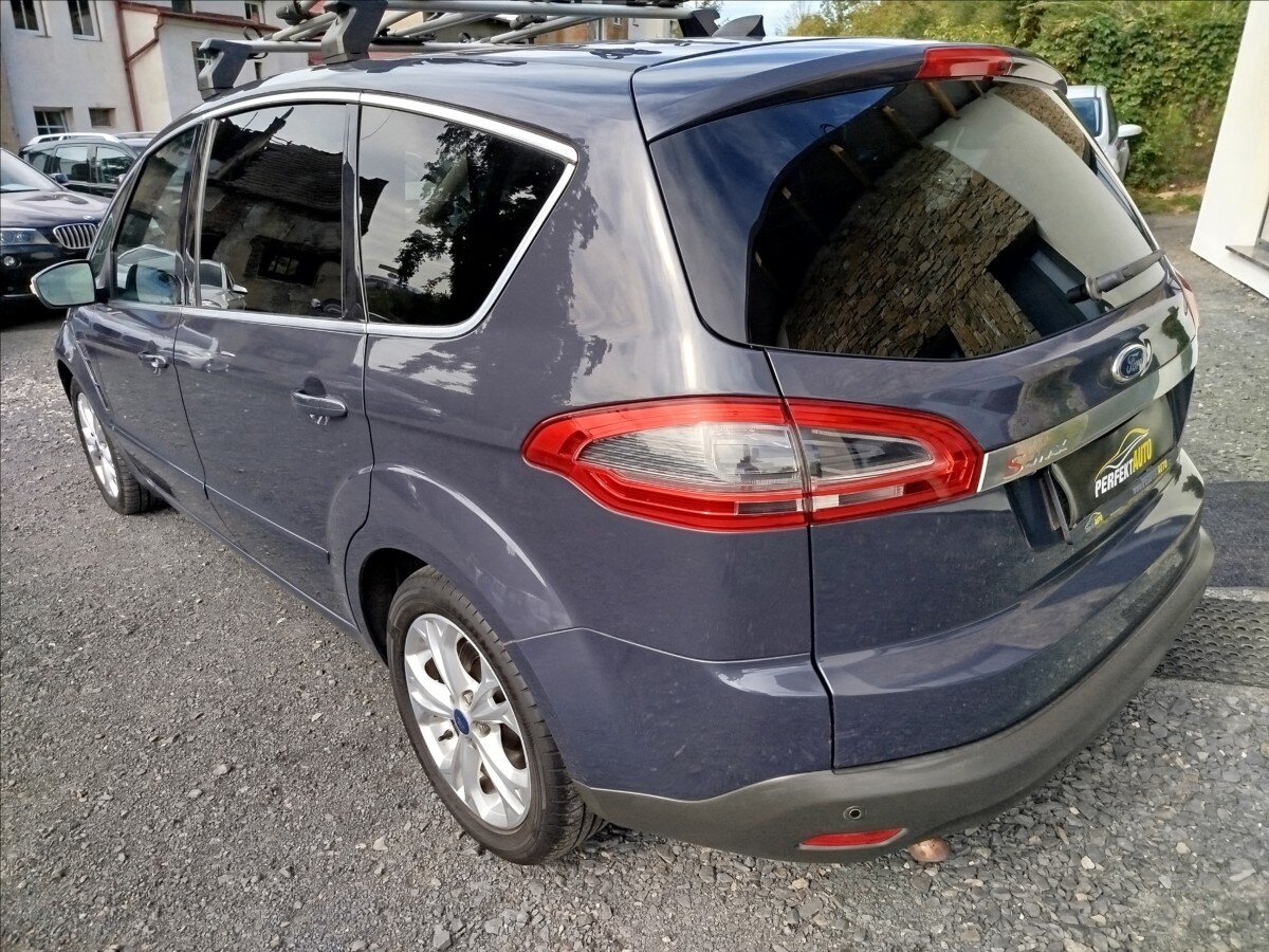 Ford S-MAX MPV 2,0 l 120 kw