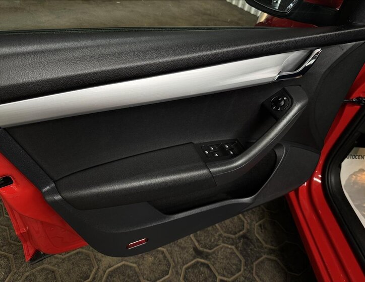 Škoda Octavia Kombi 1,4 l 81 kw