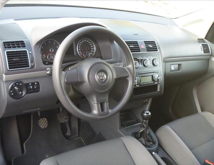 Volkswagen Touran 10