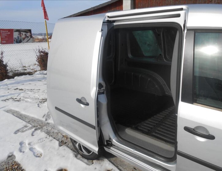 Volkswagen Caddy Kombi 2,0 l 103 kw
