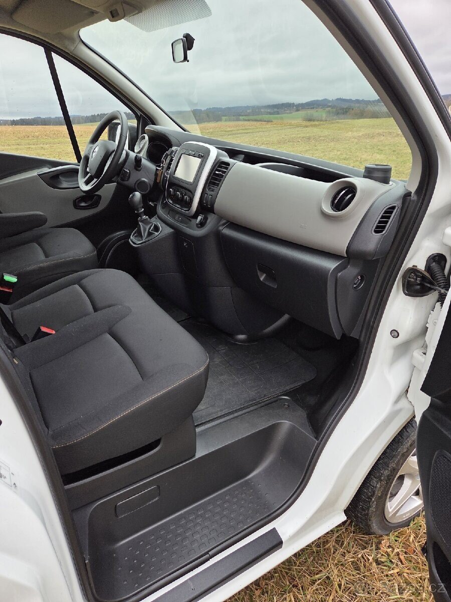 Renault Trafic VAN-Minibus 0,0 89 kw