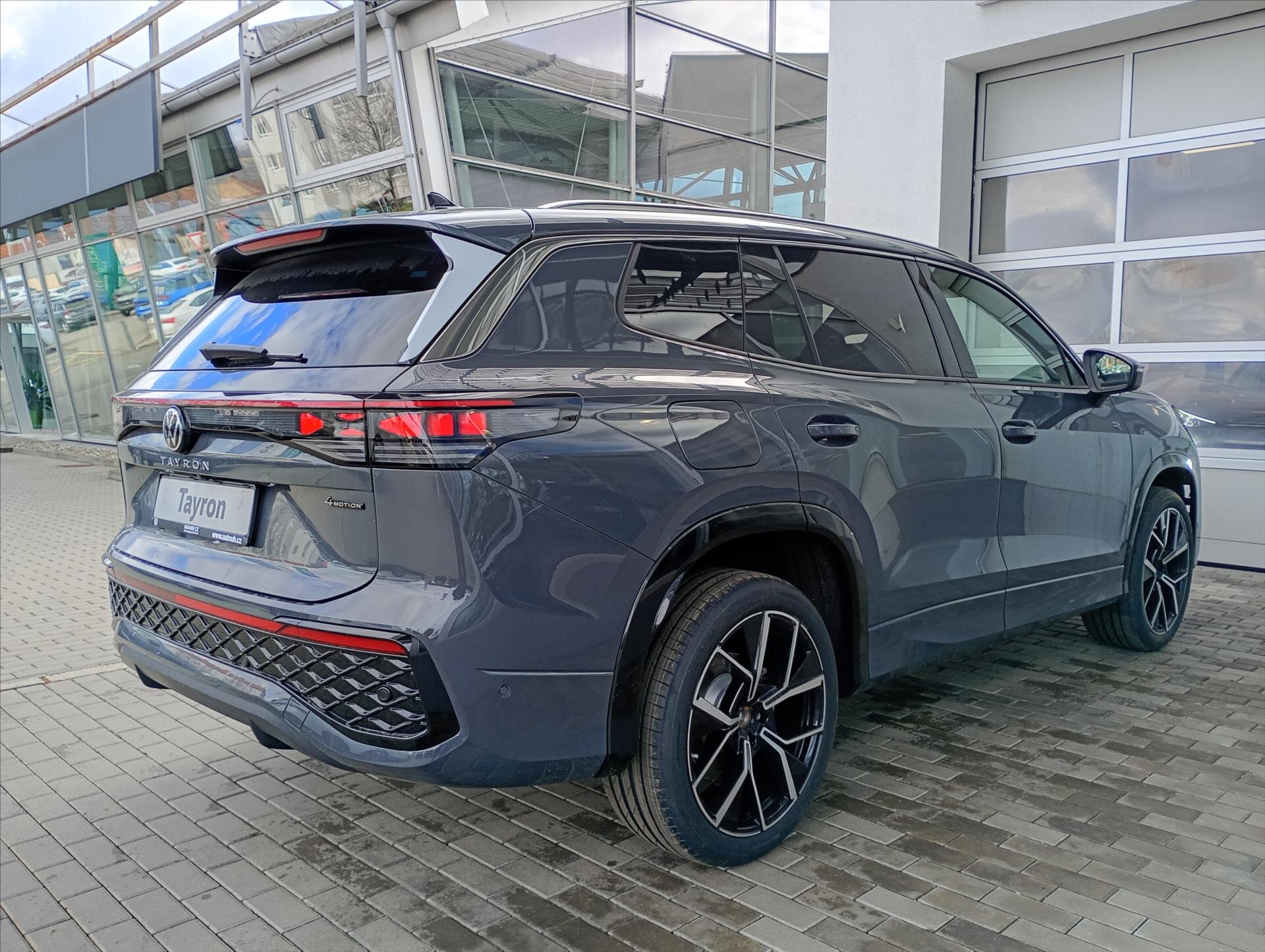 Volkswagen Tayron SUV / Terénní 2,0 l 195 kw