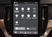 Volvo XC90 SUV / Terénní 2,0 l 335 kw