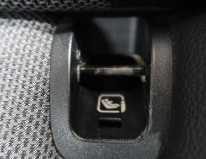 Mercedes-Benz Třídy E Kombi 2,0 l 143 kw