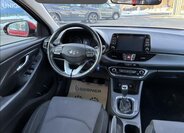 Hyundai i30 16
