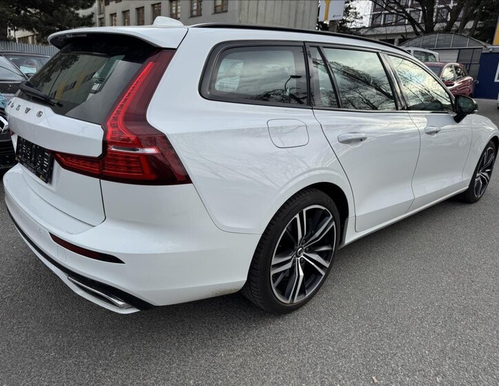 Volvo V60 Kombi 2,0 l 110 kw
